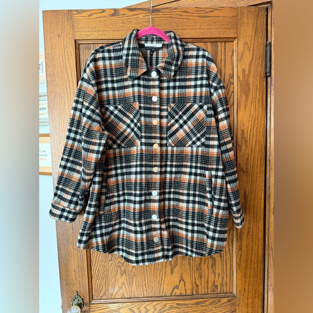 Plaid Button-Up Women’s Flannel